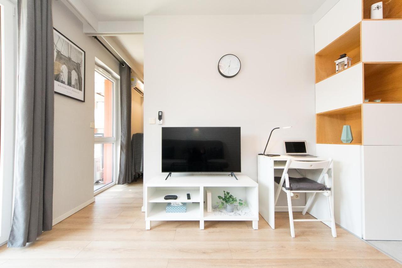 Main Trainstation One Bedroom Ac P4You Pl Krakow Bagian luar foto