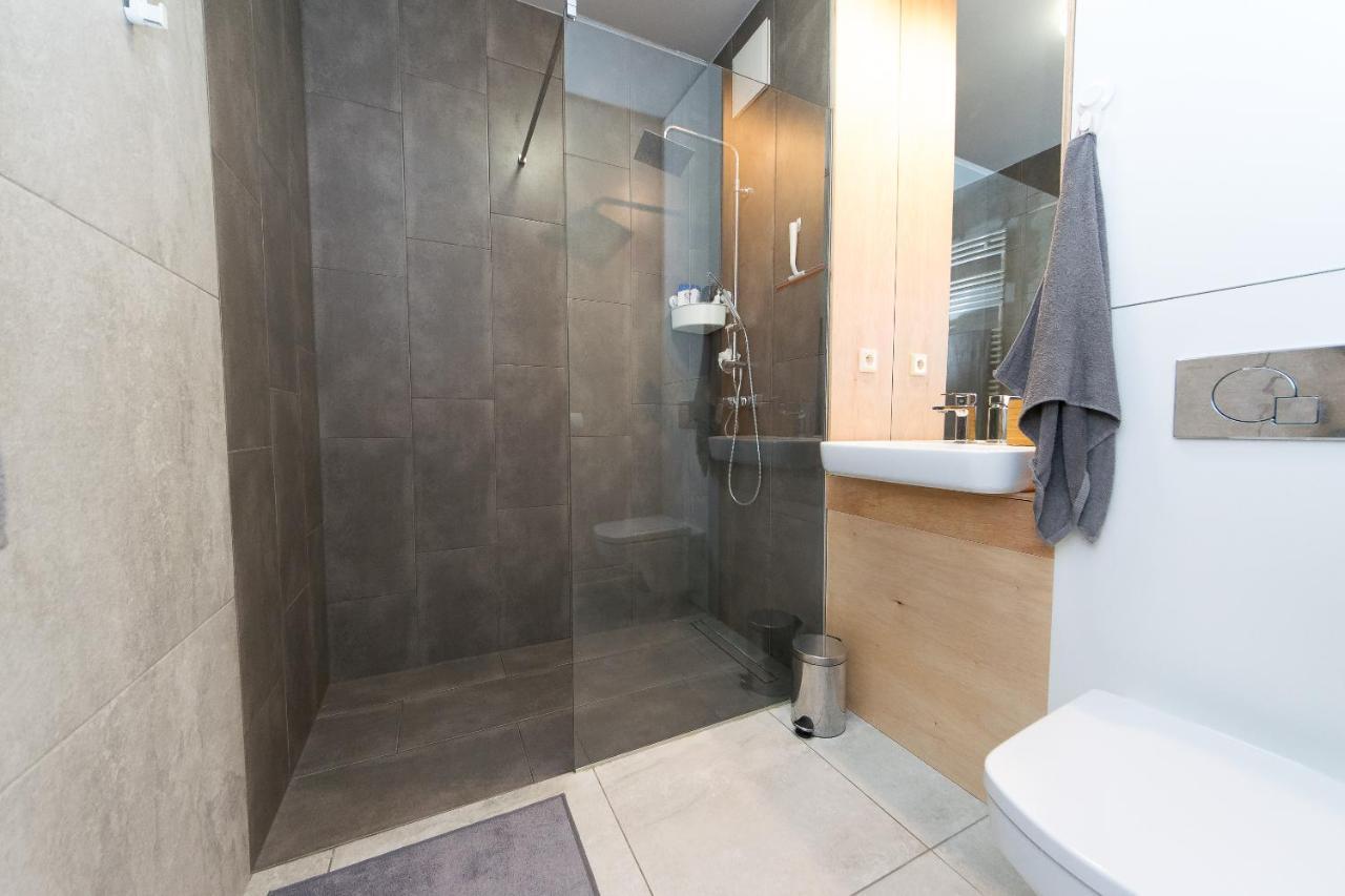 Main Trainstation One Bedroom Ac P4You Pl Krakow Bagian luar foto